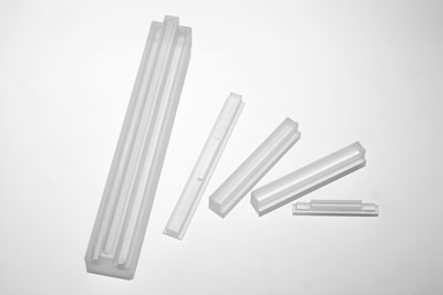 Quartz glass for plane display technology